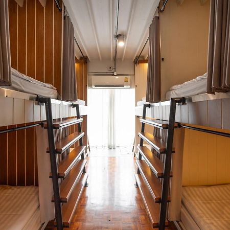 Bed Addict Hostel Čiang Mai Exteriér fotografie